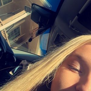 Meet your Posher, Haley